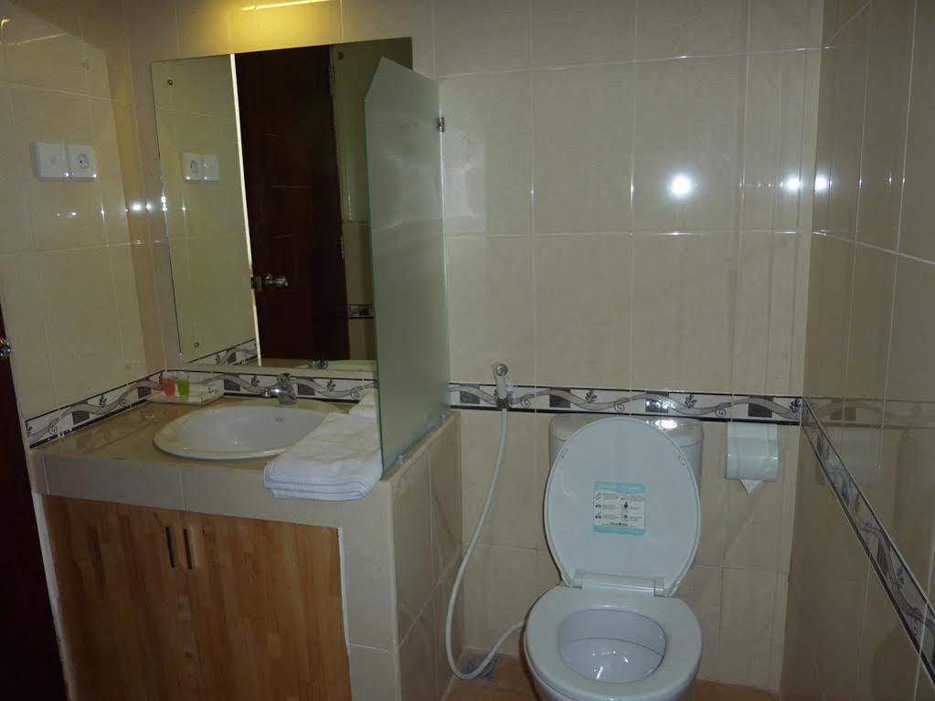 Exotic Komodo Hotel Labuan Bajo Dış mekan fotoğraf