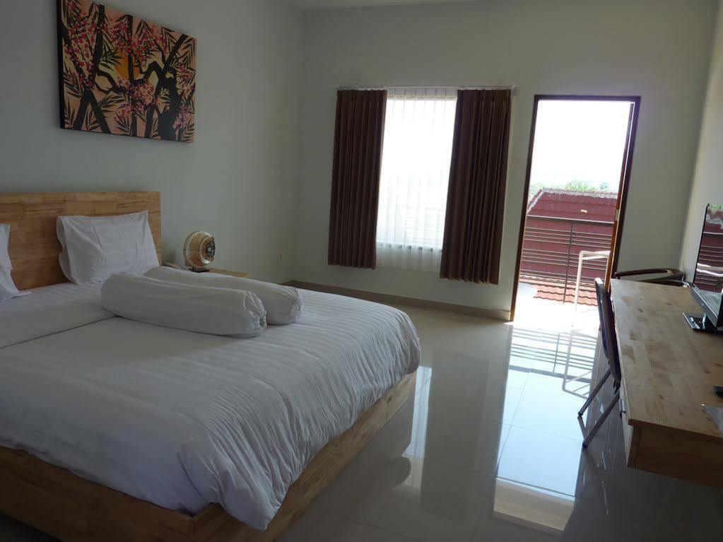 Exotic Komodo Hotel Labuan Bajo Dış mekan fotoğraf