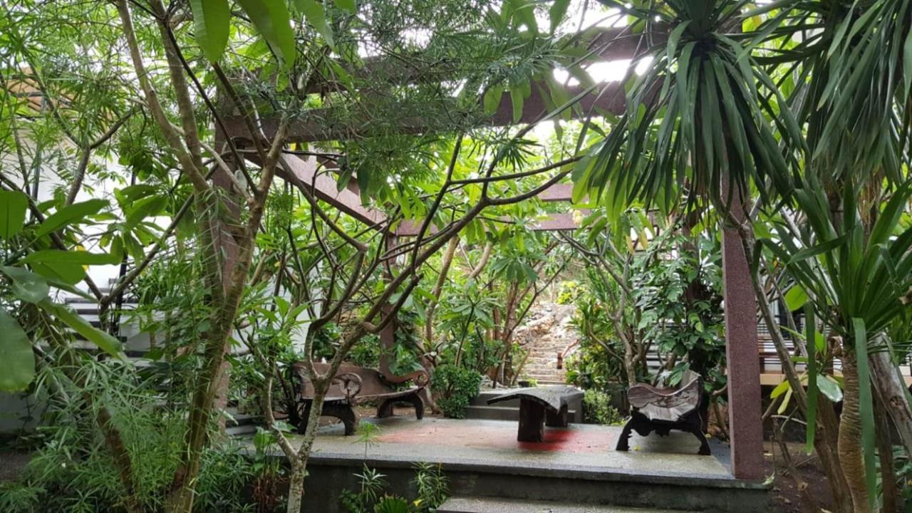 Exotic Komodo Hotel Labuan Bajo Dış mekan fotoğraf