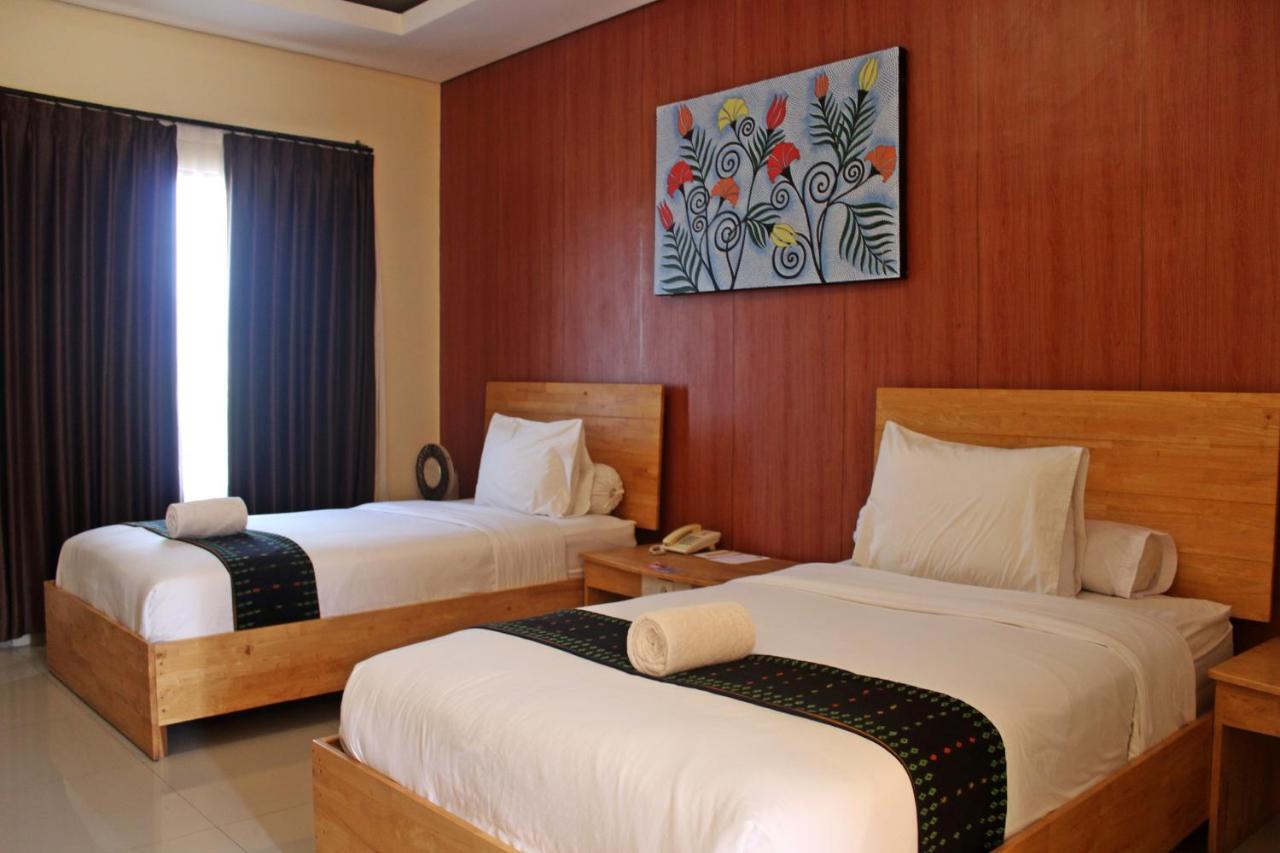 Exotic Komodo Hotel Labuan Bajo Dış mekan fotoğraf